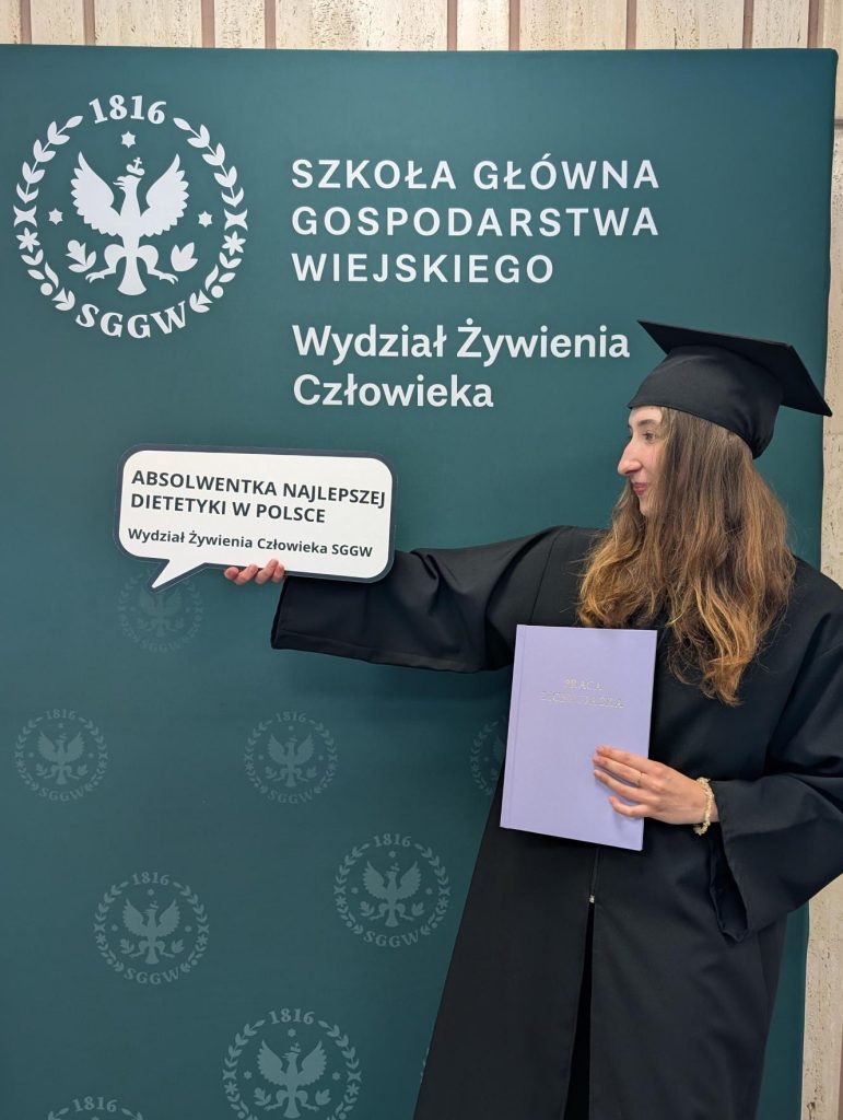 studentka Wydziału Żywienia Człowieka, obrony