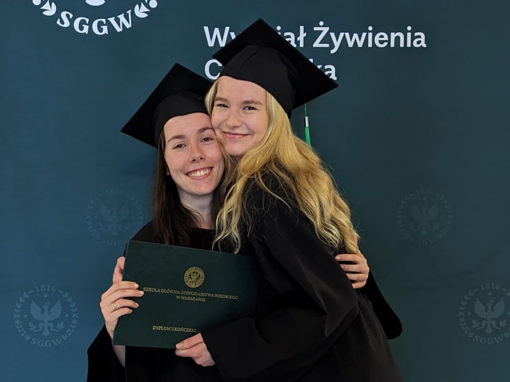studentki Wydziału Żywienia Człowieka, obrony